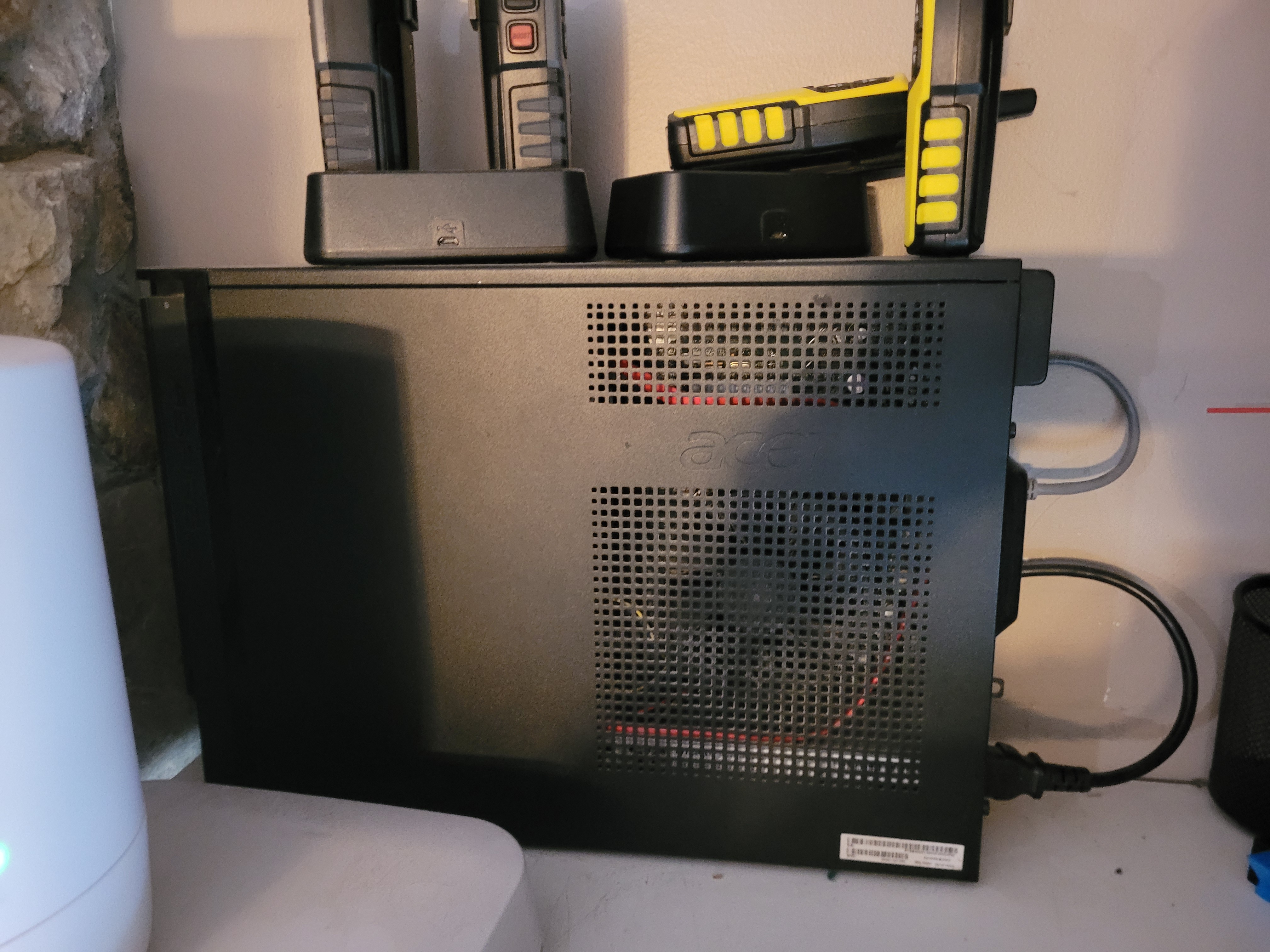 Headless Debian server